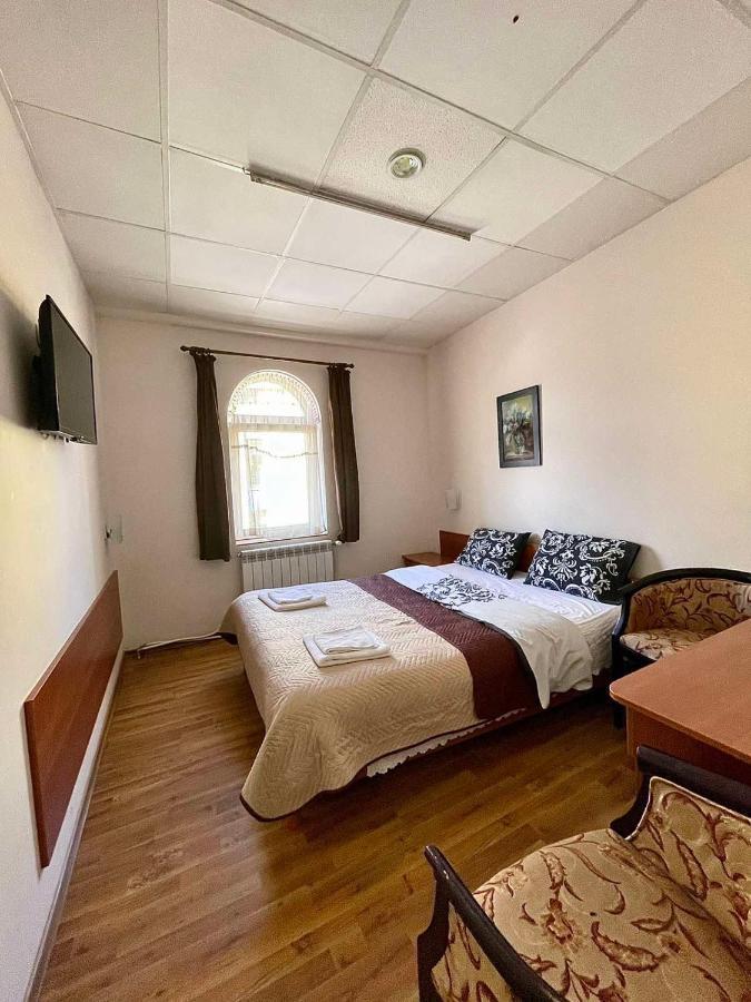 Rooms Sonata كيوستينديل المظهر الخارجي الصورة