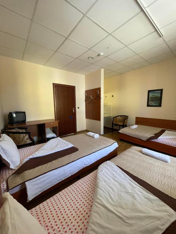 Rooms Sonata كيوستينديل المظهر الخارجي الصورة